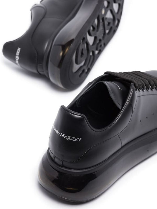 Alexander McQueen Oversized sneakers