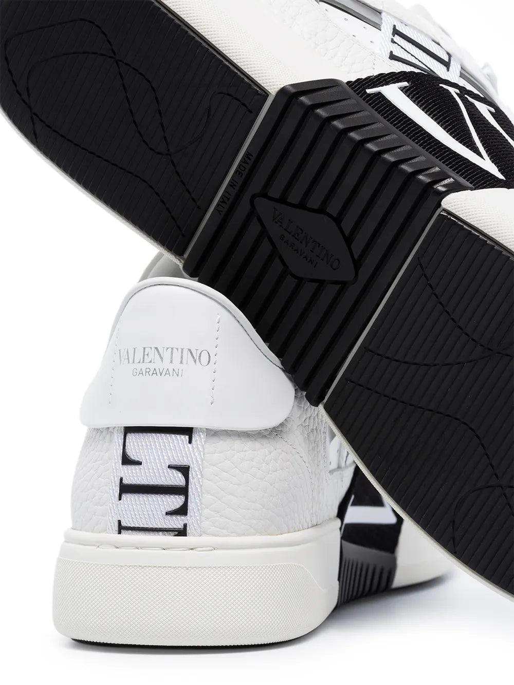alentino Garavani VL7N low-top leather