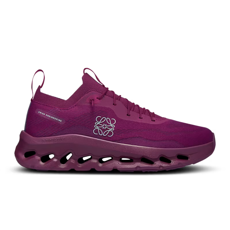 Loewe x On Cloud beet red